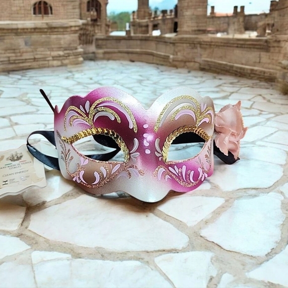 Pier 1  Italian Womens Masquerade Mask... signed - Picture 1 of 5